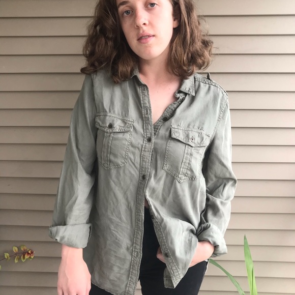 American eagle boyfriend for shirt - Picture 2 of 2